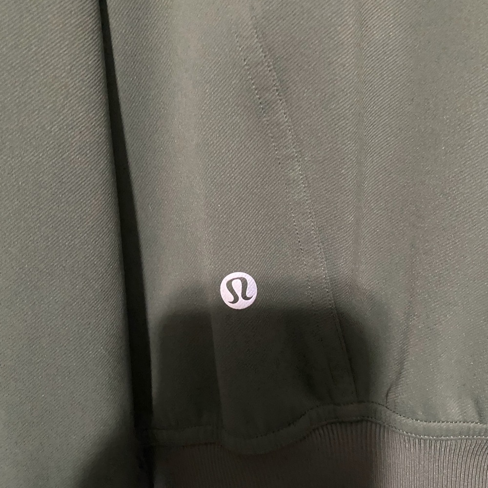 Womens Olive Green Zip-Up Jacket Lululemon size 2 - Picture 3 of 3